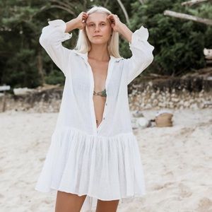 LA CONFECTION Hermione Long Sleeve Smock Dress